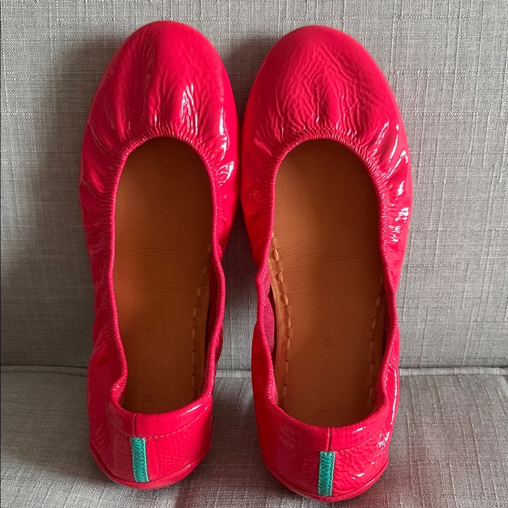 Tieks Ballet Flats Razzleberry Patent Leather - Women’s Size 10